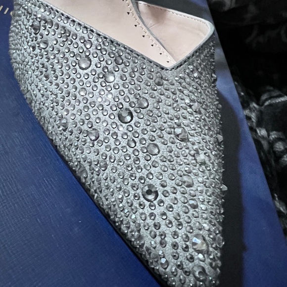 Adrienne Vittadini  Norena Sz 9.5 Pewter Distressed Metallic embellished heels - Picture 3 of 5